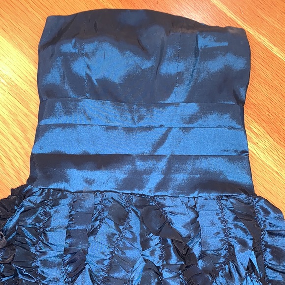 STELLA M’LIA~DarkBLU STRAPLESS TAFFETA PARTY DRESS - Picture 7 of 16